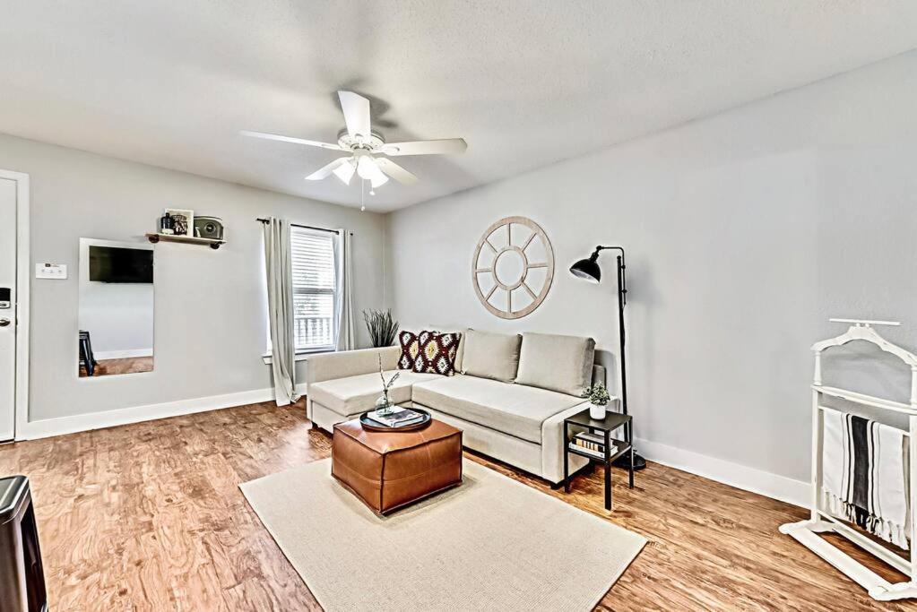 New - Near Deep Ellum + Downtown Dallas Flat Екстериор снимка